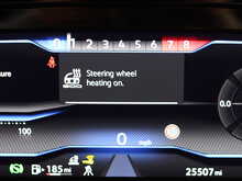 Volkswagen Golf TSI R - U12284