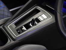 Volkswagen Golf TSI R - U12284