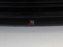 Volkswagen Golf TSI R - U12291