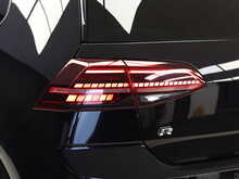 Volkswagen Golf TSI R - U12291