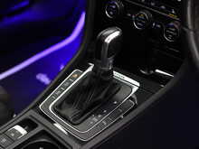 Volkswagen Golf TSI R - U12291