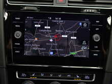 Volkswagen Golf TSI R - U12291