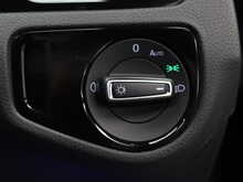 Volkswagen Golf TSI R - U12291