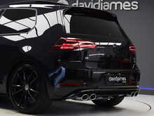 Volkswagen Golf TSI R - U12291