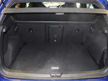 Volkswagen Golf TSI R - U12293