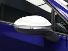 Volkswagen Golf TSI R - U12293