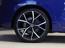 Volkswagen Golf TSI R - U12293