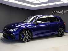 Volkswagen Golf TSI R - U12293