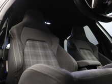 Volkswagen Golf TDI GTD - U12294