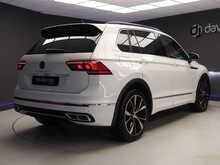 Volkswagen Tiguan TSI R-Line - U12298