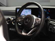 Mercedes-Benz CLA CLA200 AMG Line - U12308