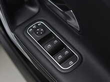 Mercedes-Benz CLA CLA200 AMG Line - U12308