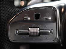 Mercedes-Benz CLA CLA200 AMG Line - U12308