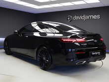 Mercedes-Benz E Class E300h MHEV AMG Line Night Edition - U12309