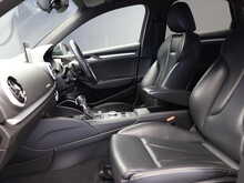 Audi S3 TFSI Black Edition - U12326