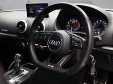 Audi S3 TFSI Black Edition - U12326