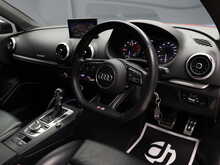 Audi S3 TFSI Black Edition - U12326