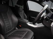 BMW 3 Series 320d MHT M Sport - U12366