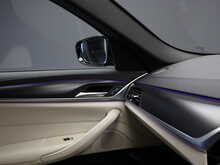 BMW 5 Series 520d MHT M Sport - U12376
