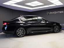 BMW 5 Series 520d MHT M Sport - U12376