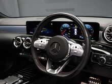 Mercedes-Benz CLA CLA180 AMG Line Night Edition - U12409