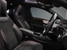 Mercedes-Benz CLA CLA180 AMG Line Night Edition - U12409