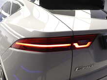 Jaguar E-PACE P200 R-Dynamic HSE - U12439