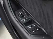 Audi A4 Avant TFSI S line - U12449