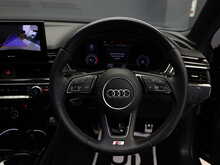 Audi A4 Avant TFSI S line - U12449