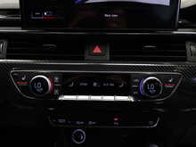 Audi A4 Avant TFSI S line - U12449