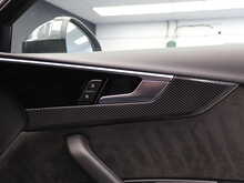 Audi A4 Avant TFSI S line - U12449