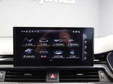 Audi A4 Avant TFSI S line - U12449