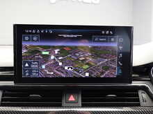 Audi A4 Avant TFSI S line - U12449