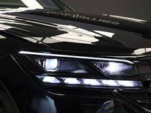 Volkswagen Touareg TSI V6 Black Edition - U12462