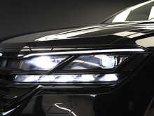 Volkswagen Touareg TSI V6 Black Edition - U12462