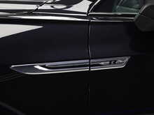 Volkswagen Touareg TSI V6 Black Edition - U12462