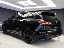 Volkswagen Touareg TSI V6 Black Edition - U12462