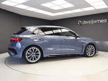 Audi RS3 TFSI - U12528