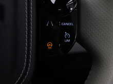 Land Rover Range Rover Sport P575 V8 SVR - U12533