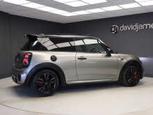 MINI Hatch John Cooper Works - U12557