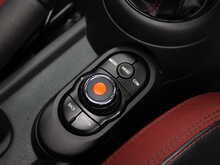 MINI Hatch John Cooper Works - U12557
