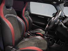 MINI Hatch John Cooper Works - U12557