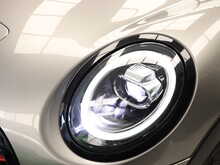MINI Hatch John Cooper Works - U12557