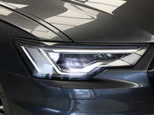 Audi A6 Avant TDI Black Edition - U12563