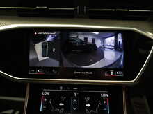 Audi A6 Avant TDI Black Edition - U12563