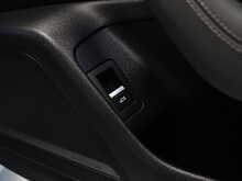 Audi A6 Avant TDI Black Edition - U12563