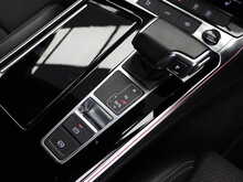 Audi A6 Avant TDI Black Edition - U12563
