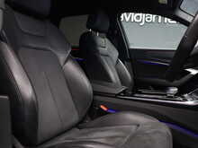 Audi A6 Avant TDI Black Edition - U12563