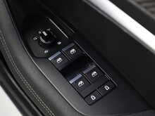 Audi A6 Avant TDI Black Edition - U12563