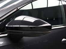 Audi A6 Avant TDI Black Edition - U12563